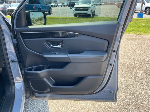 Used 2025 Honda Pilot Elite image 20