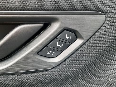 New 2026 Subaru Outback Limited image 18