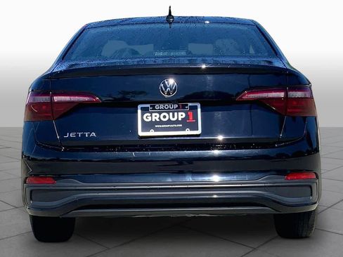 Used 2024 Volkswagen Jetta S FWD image 5