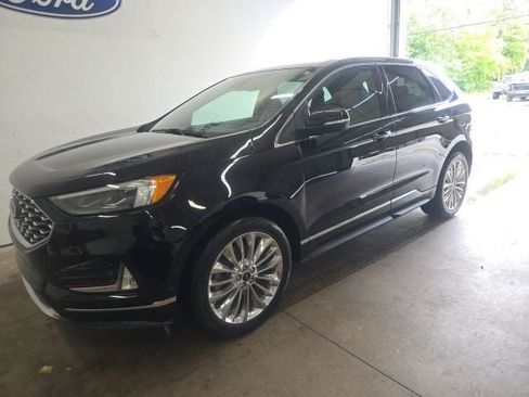 Used 2023 Ford Edge Titanium w/ Equipment Group 301A AWD/4WD image 29