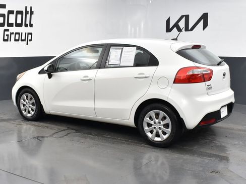Used 2013 Kia Rio LX w/ PWR Pkg image 3