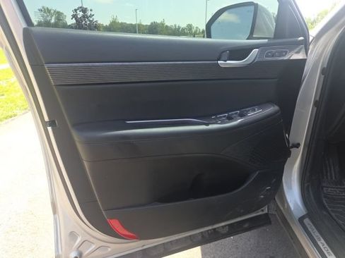 Used 2024 Hyundai Palisade Limited FWD image 27