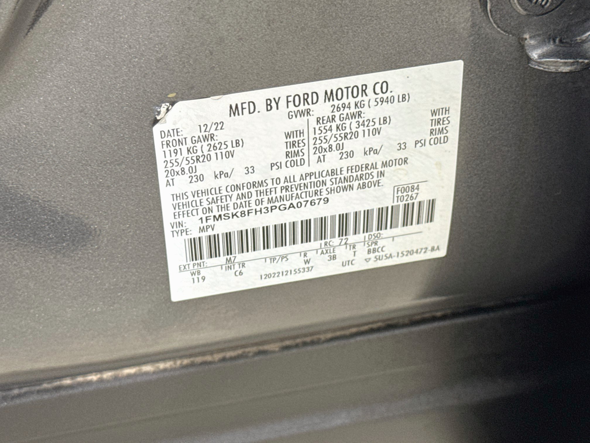 Used 2023 Ford Explorer Limited w/ Equipment Group 301A AWD/4WD image 34