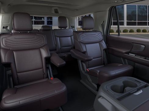 New 2026 Ford Expedition Platinum AWD/4WD image 11