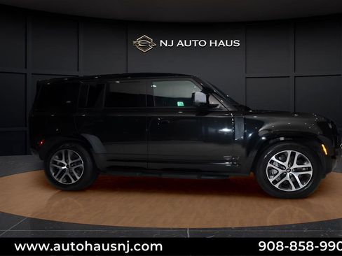 Used 2023 Land Rover Defender 110 X-Dynamic SE image 49