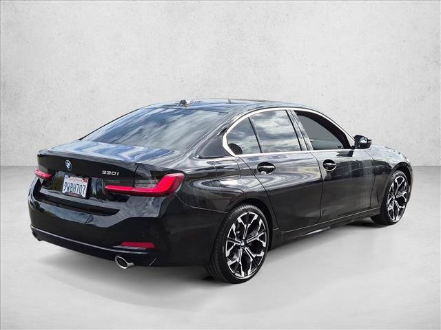 Certified 2026 BMW 330i Sedan w/ Convenience Package RWD image 5