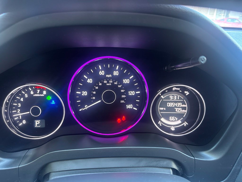 Used 2018 Honda HR-V EX image 6