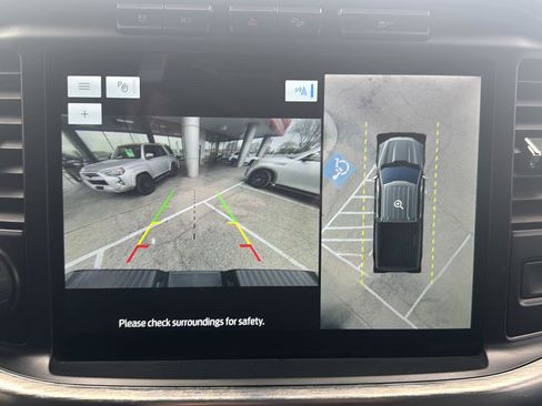 Used 2021 Ford F150 Lariat w/ Equipment Group 502A High image 34