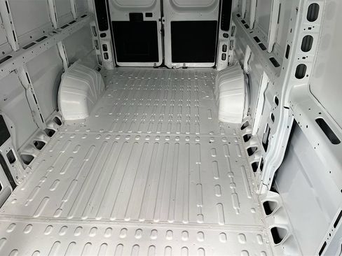 Used 2024 RAM ProMaster 3500 w/ Safety Group FWD image 22