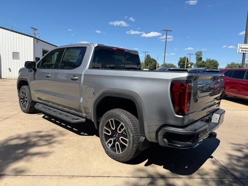 New 2026 GMC Sierra 1500 AT4 w/ AT4 Preferred Package AWD/4WD image 29