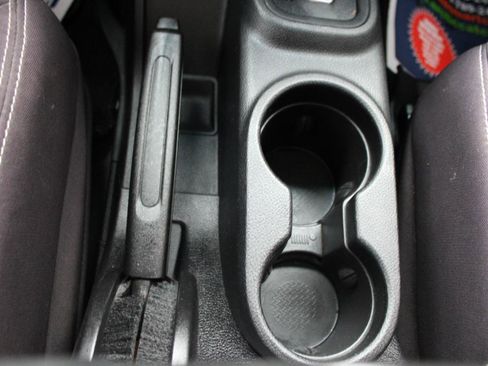 Used 2013 Jeep Wrangler Unlimited Rubicon w/ Dual Top Group image 26