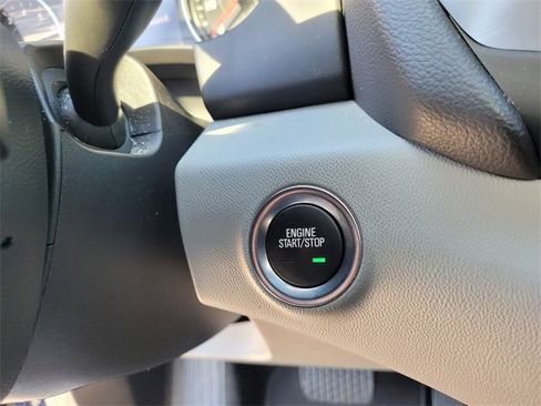 Certified 2022 GMC Terrain SLT w/ Infotainment Package II image 29