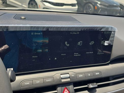 New 2026 Kia K4 FWD image 21