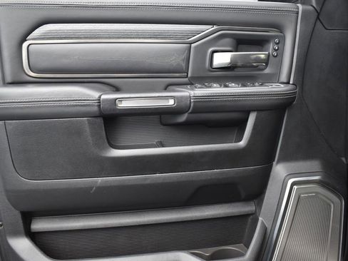 Used 2020 RAM 2500 Limited image 11