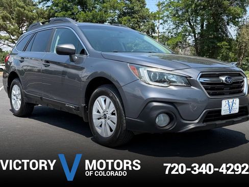 Used 2018 Subaru Outback 2.5i Premium AWD/4WD image 1