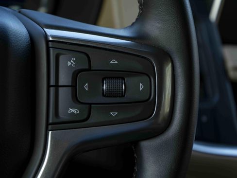 Used 2024 Chevrolet Suburban Premier w/ Premium Package 2 image 22