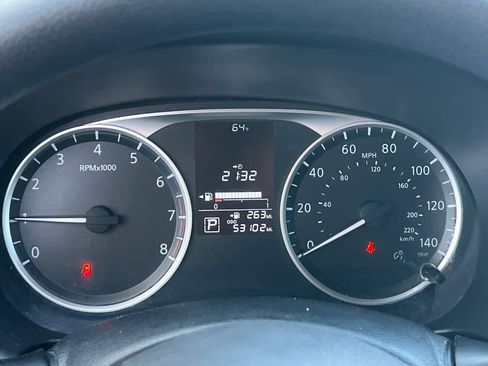 Certified 2021 Nissan Kicks S image 27