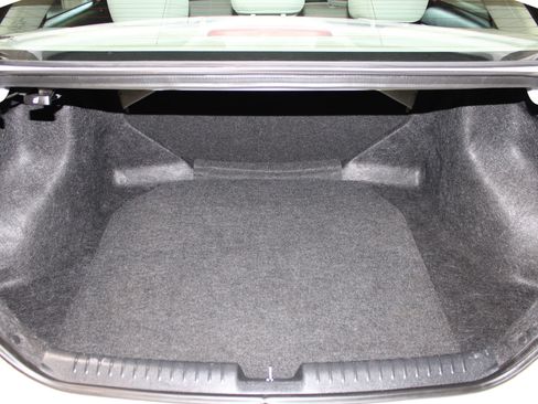 Used 2014 Honda Civic LX image 29