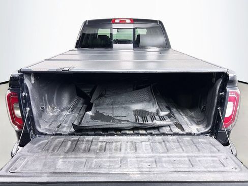 Used 2017 GMC Sierra 1500 Denali w/ Denali Ultimate Package image 31