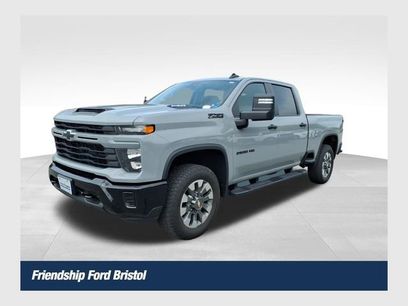 Used 2024 Chevrolet Silverado 2500 Custom w/ Custom Value Package