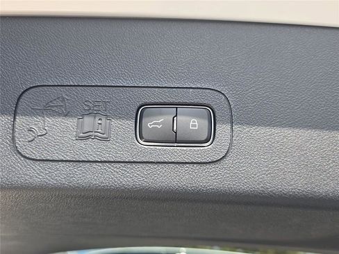 New 2026 Lincoln Aviator 2WD image 23