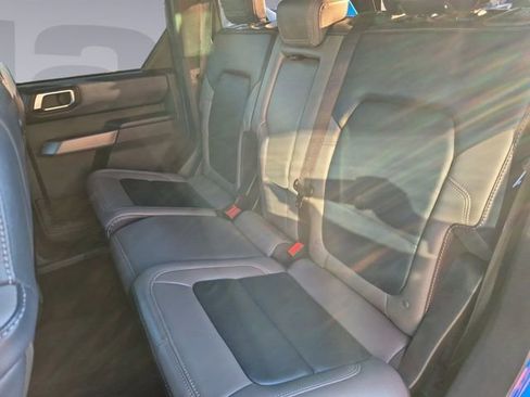 Used 2023 Ford Bronco Outer Banks image 16