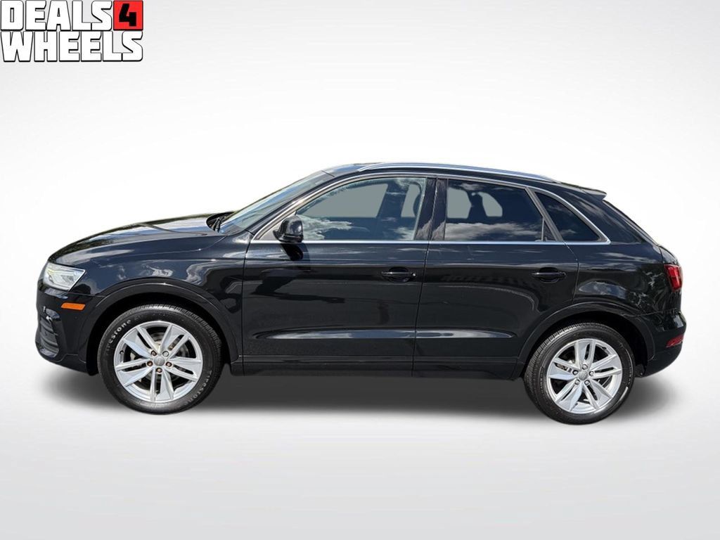 Used 2017 Audi Q3 2.0T Premium Plus w/ Premium Plus Package AWD/4WD image 2