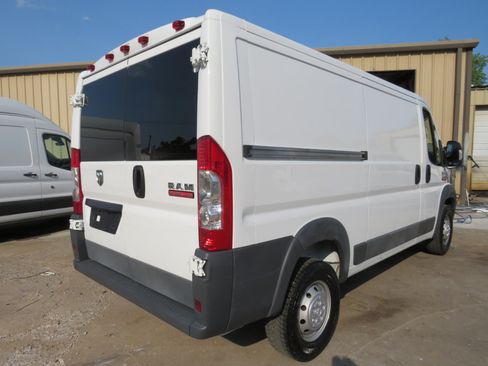 Used 2017 RAM ProMaster 1500 image 4