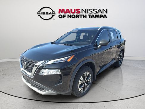 Used 2021 Nissan Rogue SV w/ Premium Package FWD image 5
