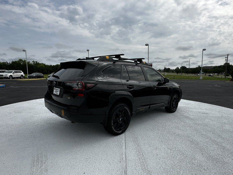 Certified 2025 Subaru Outback Wilderness AWD/4WD image 8