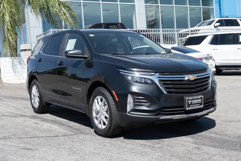 Used 2024 Chevrolet Equinox LT FWD image 2