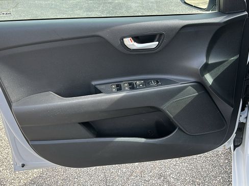 Used 2023 Kia Rio LX image 12