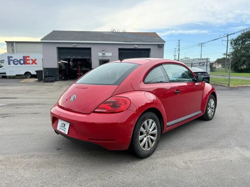 Used 2014 Volkswagen Beetle 2.5 FWD image 5