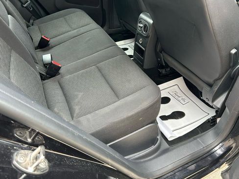 Used 2012 Volkswagen Tiguan S FWD image 11