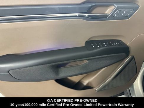 Certified 2024 Kia EV9 GT-Line AWD/4WD image 19