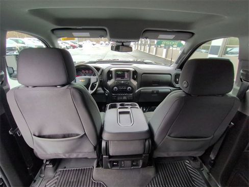 Used 2025 Chevrolet Silverado 2500 Custom w/ Custom Convenience Package image 20