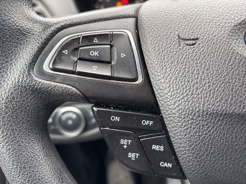 Used 2019 Ford Escape SE image 26