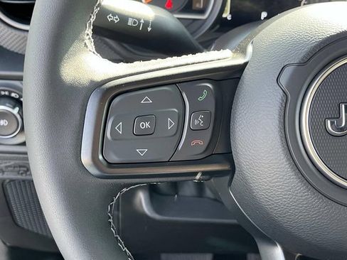 New 2026 Jeep Wrangler Unlimited Rubicon AWD/4WD image 21