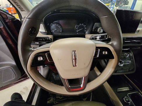 Used 2021 Lincoln Corsair AWD w/ Equipment Group 101A image 16