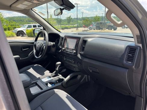 Used 2024 Nissan Frontier S AWD/4WD image 29