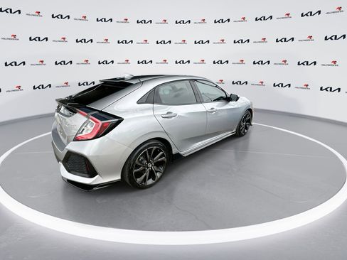 Used 2019 Honda Civic Sport image 8