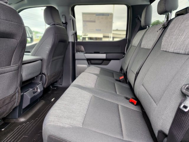 New 2026 Ford F250 XLT w/ XLT Premium Package AWD/4WD image 16