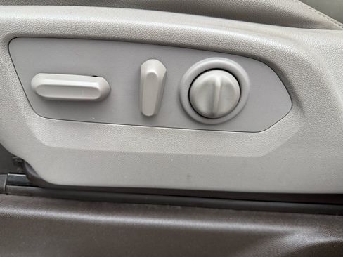 Used 2019 Chevrolet Silverado 1500 LTZ w/ LTZ Texas Edition image 14