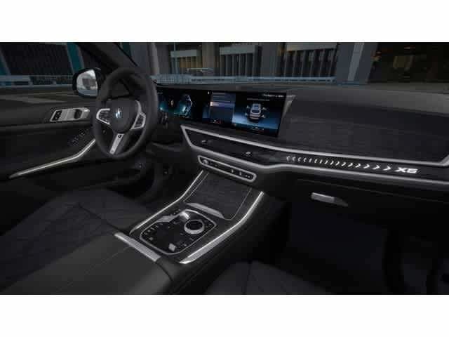 Used 2026 BMW X5 xDrive50e w/ M Sport Package AWD/4WD image 14