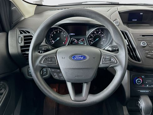 Used 2018 Ford Escape SE image 17