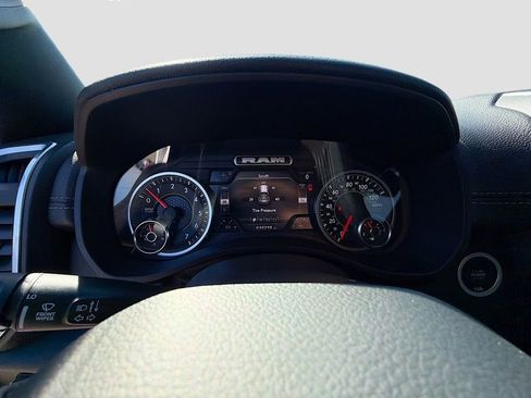 Used 2023 RAM 1500 Laramie image 40