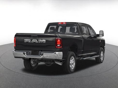 Used 2025 RAM 2500 Big Horn AWD/4WD image 7