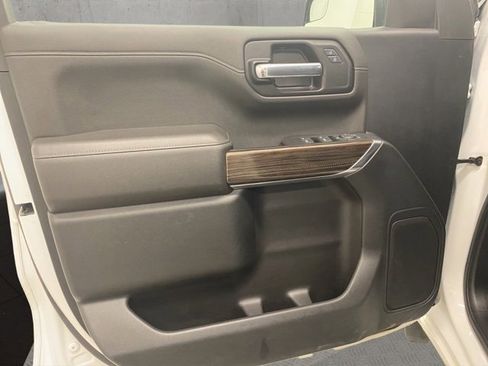 Used 2021 Chevrolet Silverado 1500 LT Trail Boss w/ Bed Protection Package image 24