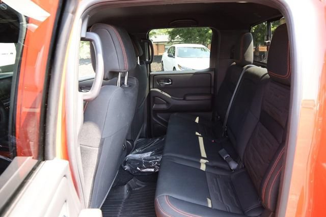 Certified 2025 Nissan Frontier PRO-4X w/ Pro Convenience Package AWD/4WD image 9