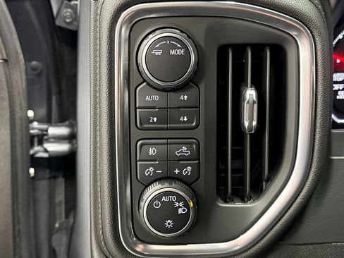 Used 2021 Chevrolet Silverado 1500 RST AWD/4WD image 21
